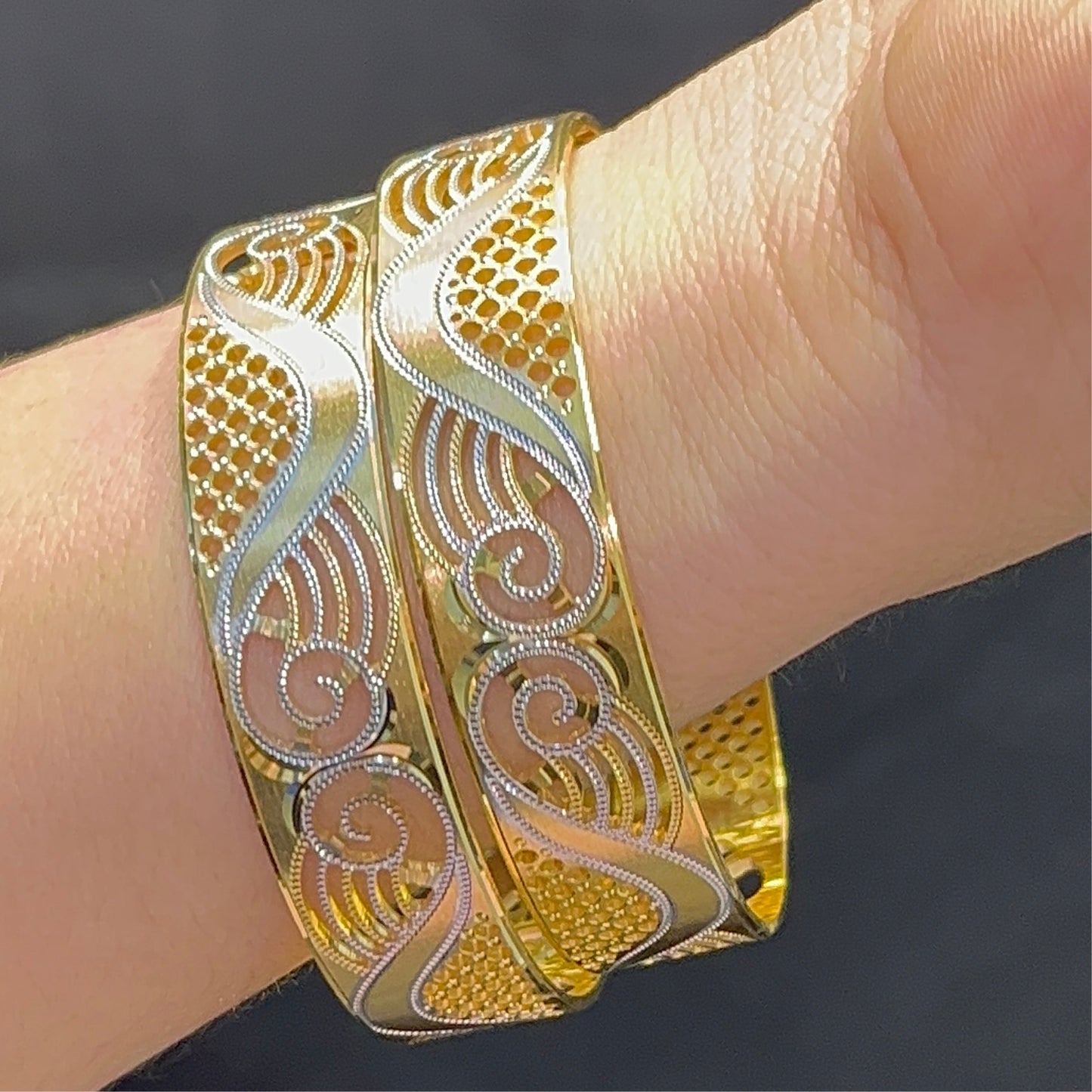 2 Pcs Bangles