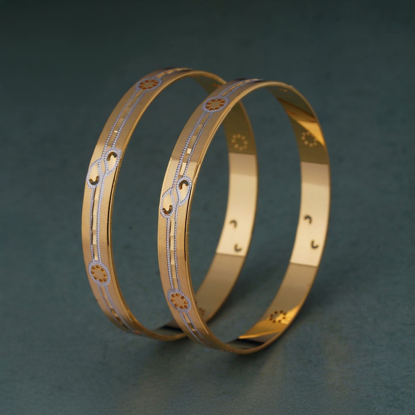 Classic Heart Line Diamond Band Bangles – Timeless Elegance for Women