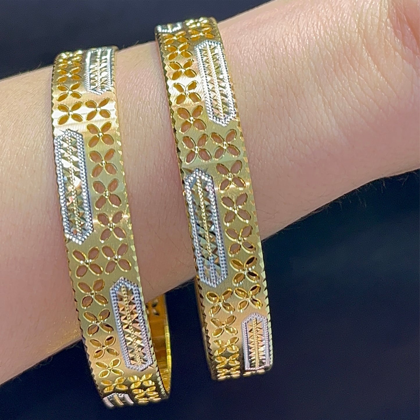 2 Pcs Bangles