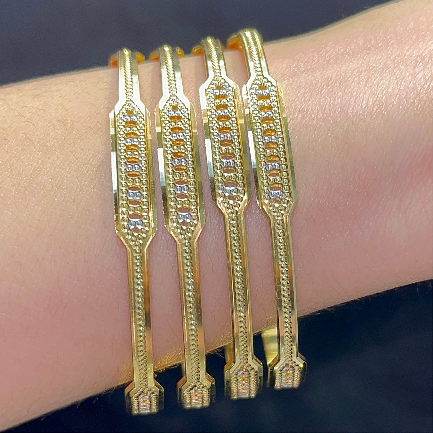 4 Pcs Bangles