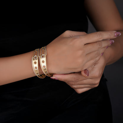 Classic Heart Line Diamond Band Bangles – Timeless Elegance for Women