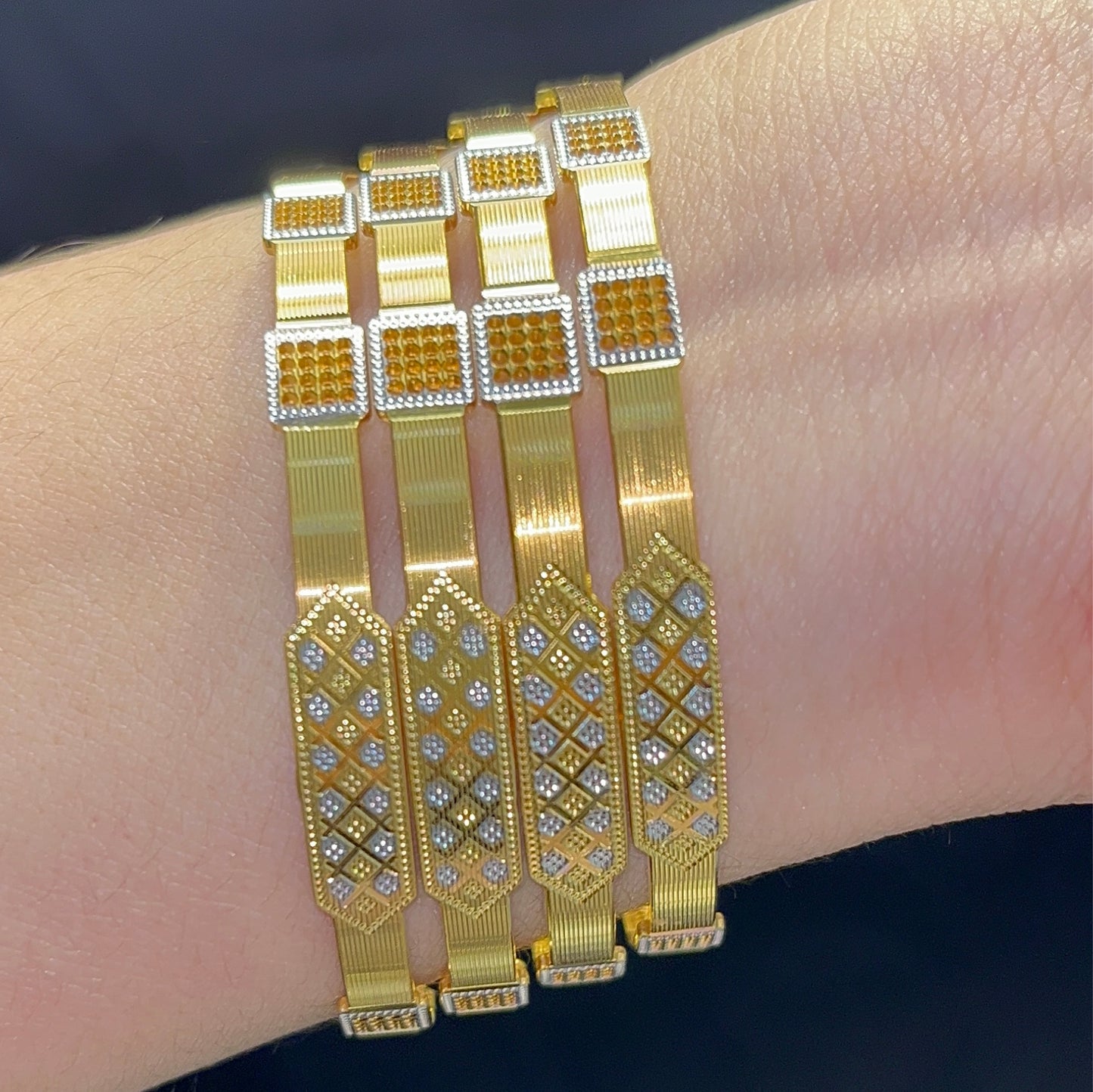 4 Pcs Bangles