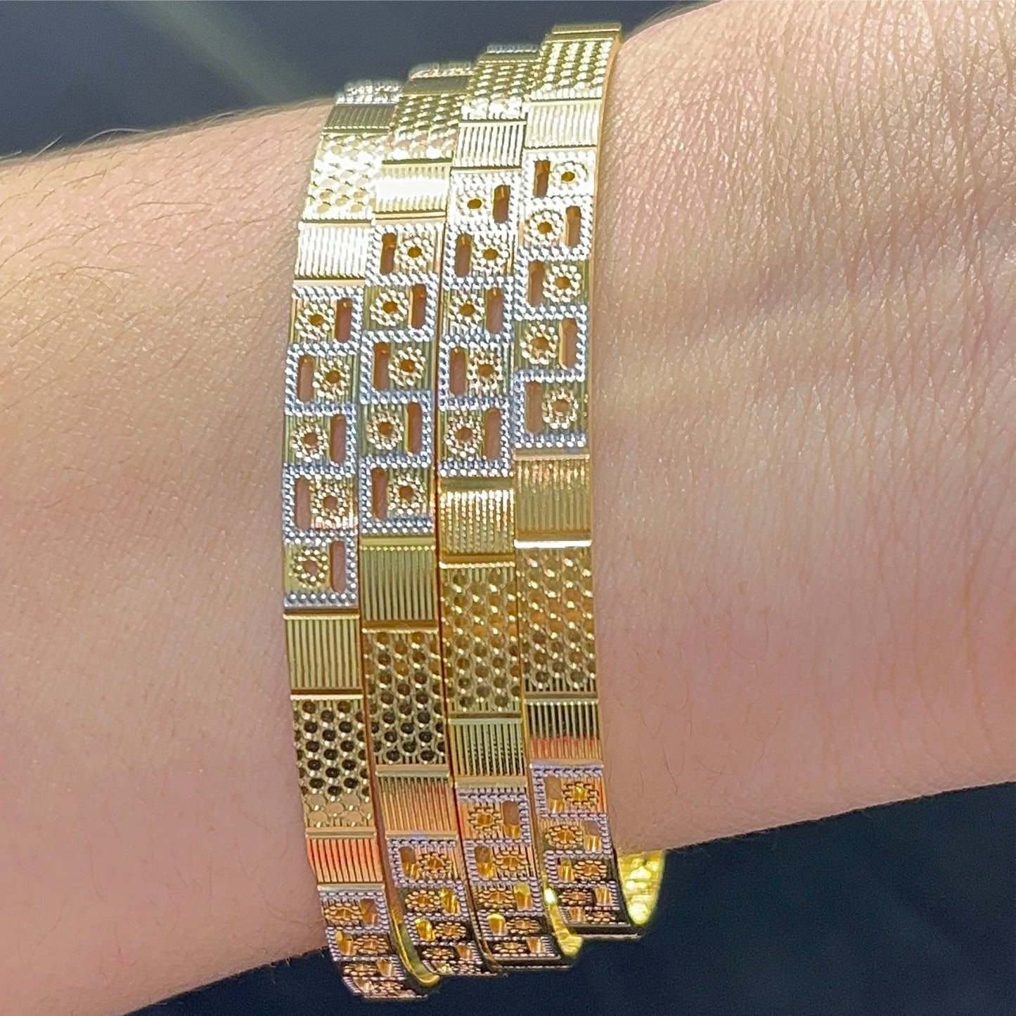 4 Pcs Bangles