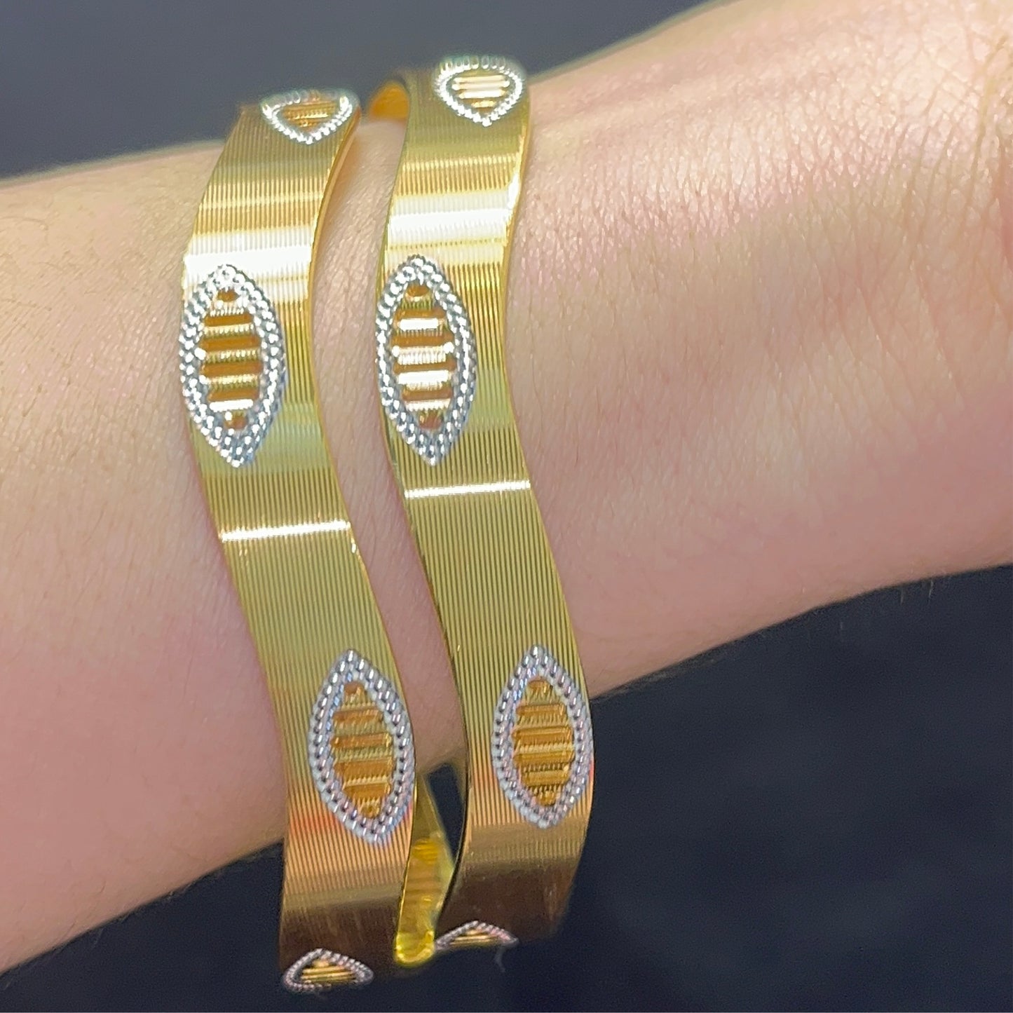 2 Pcs Bangles