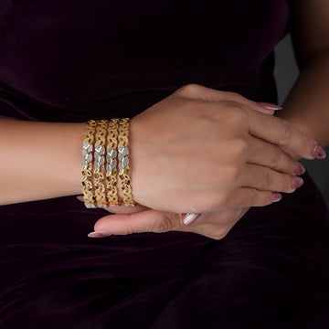 Golden Grace 4 Pcs Bangles