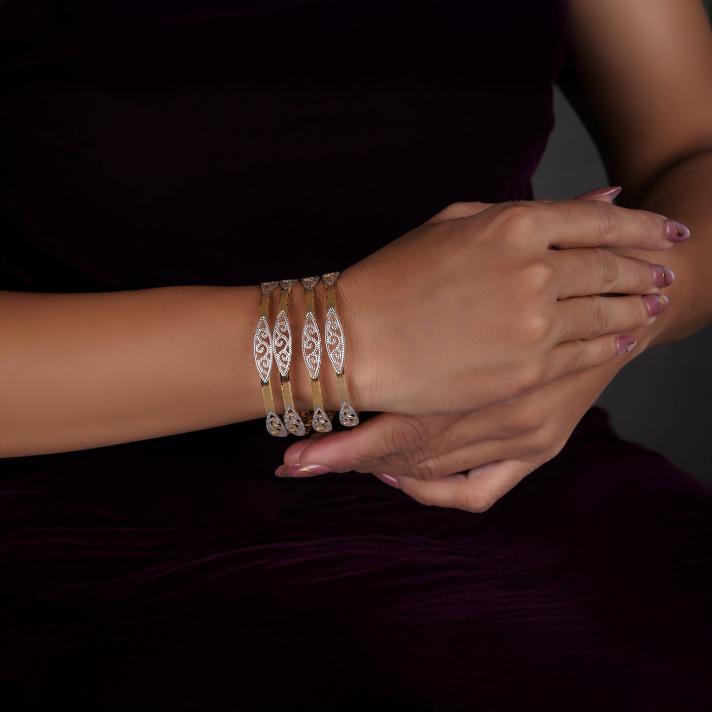 Classic Heart Line Diamond Band Bangles – Timeless Elegance for Women