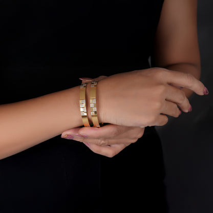 Classic Heart Line Diamond Band Bangles – Timeless Elegance for Women
