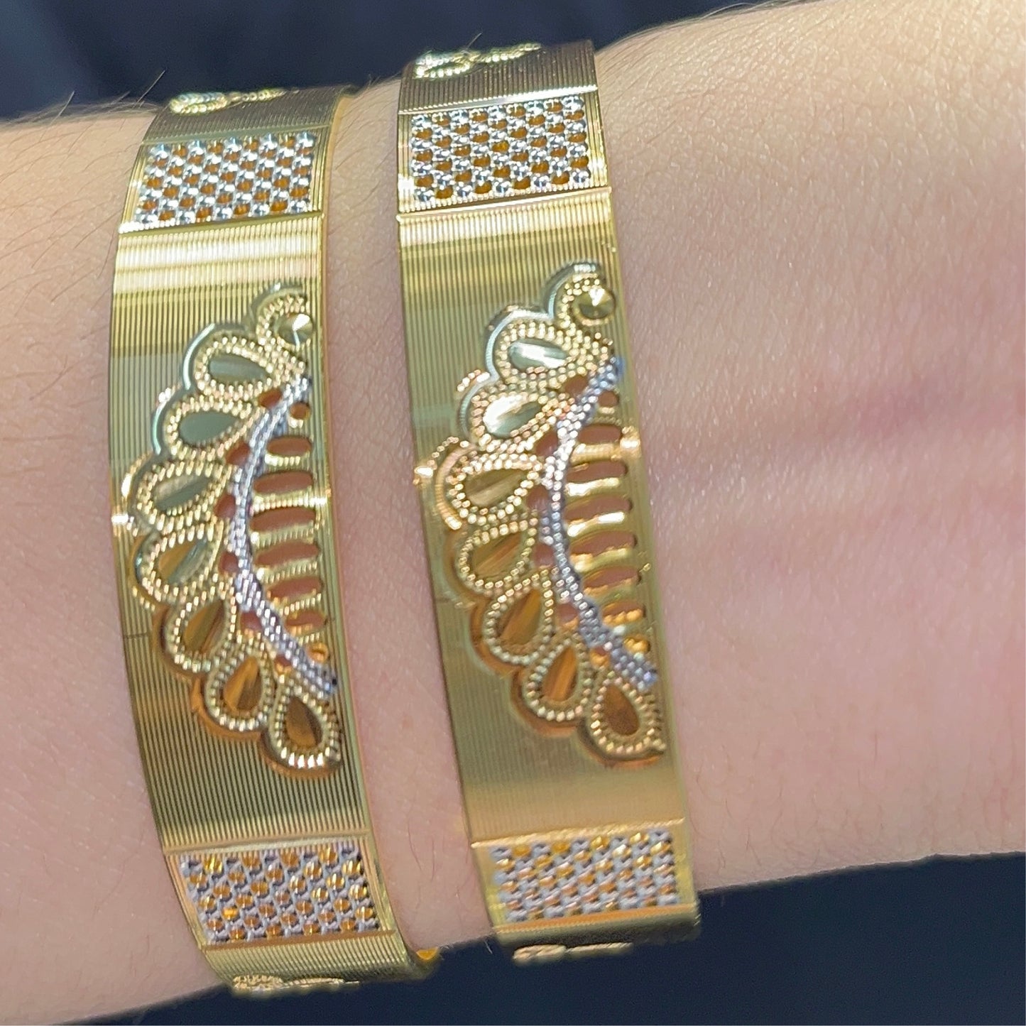 2 Pcs Bangles