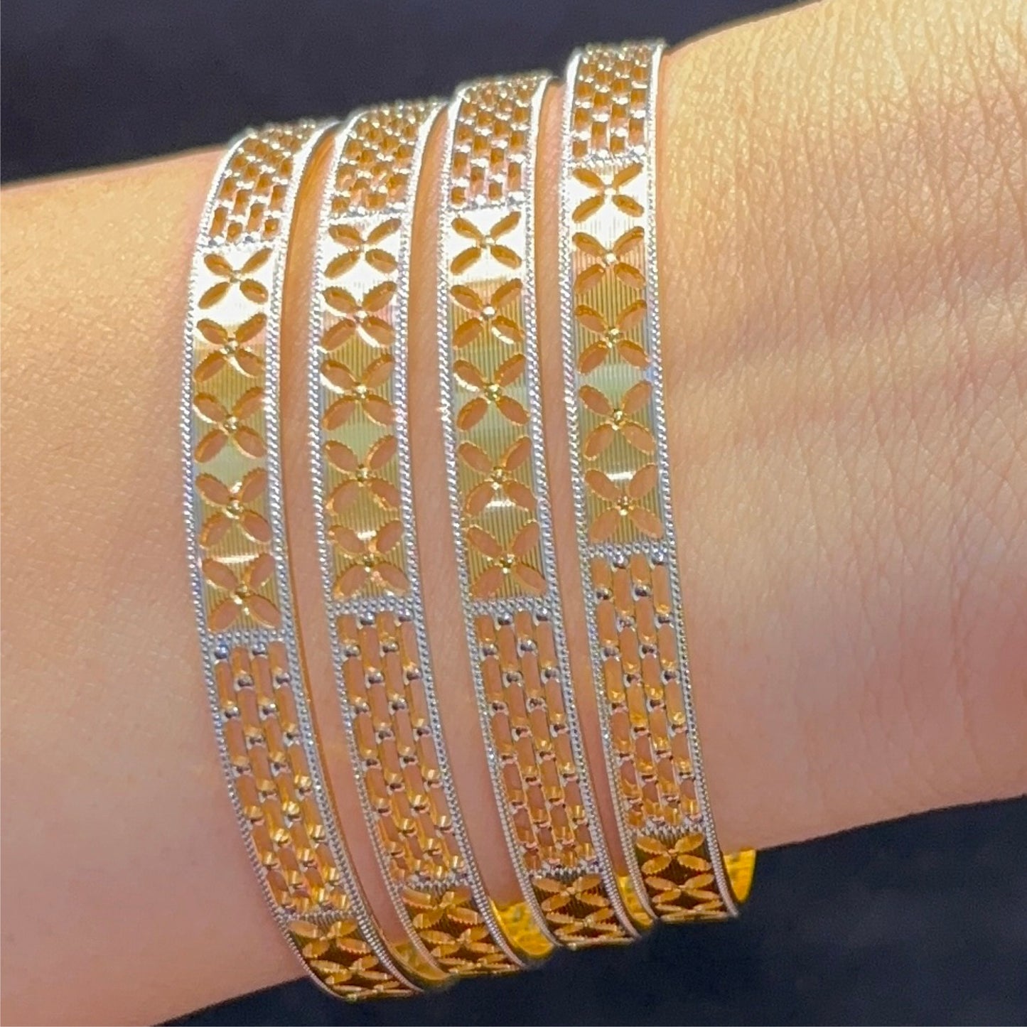 4 Pcs Bangles