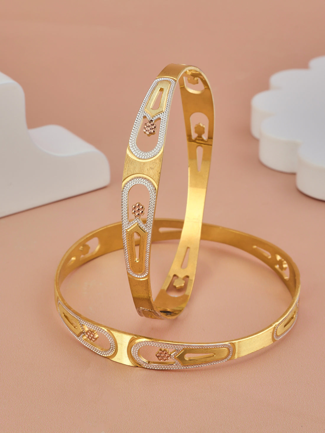 Lustre Curve 2 Pcs Bangles