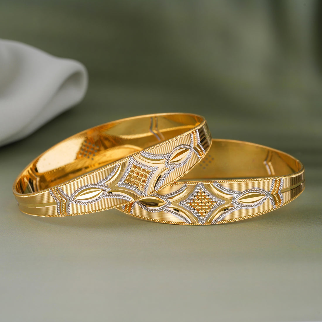 TAJ BRIDAL Bangles