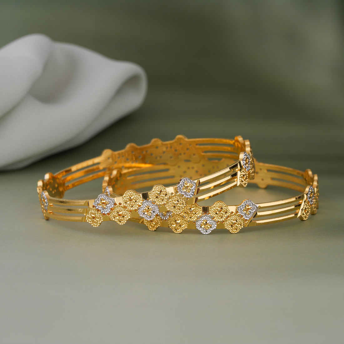 Pranjal Bangles