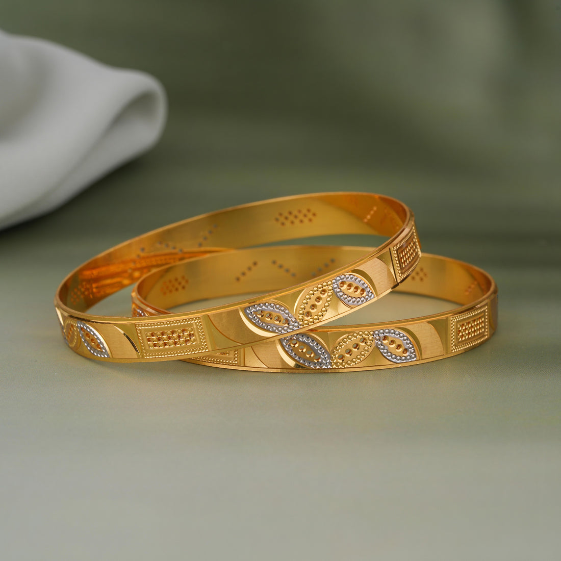 Rosetta Bangles