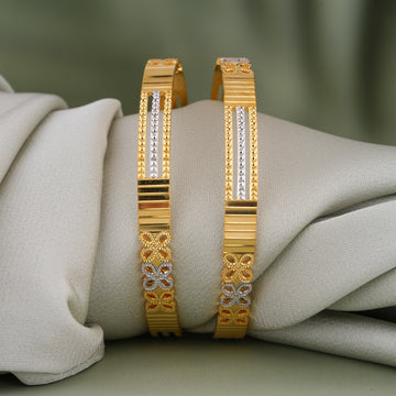 Hiravi Bangles