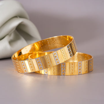 Kiana 2 Pcs Bangles