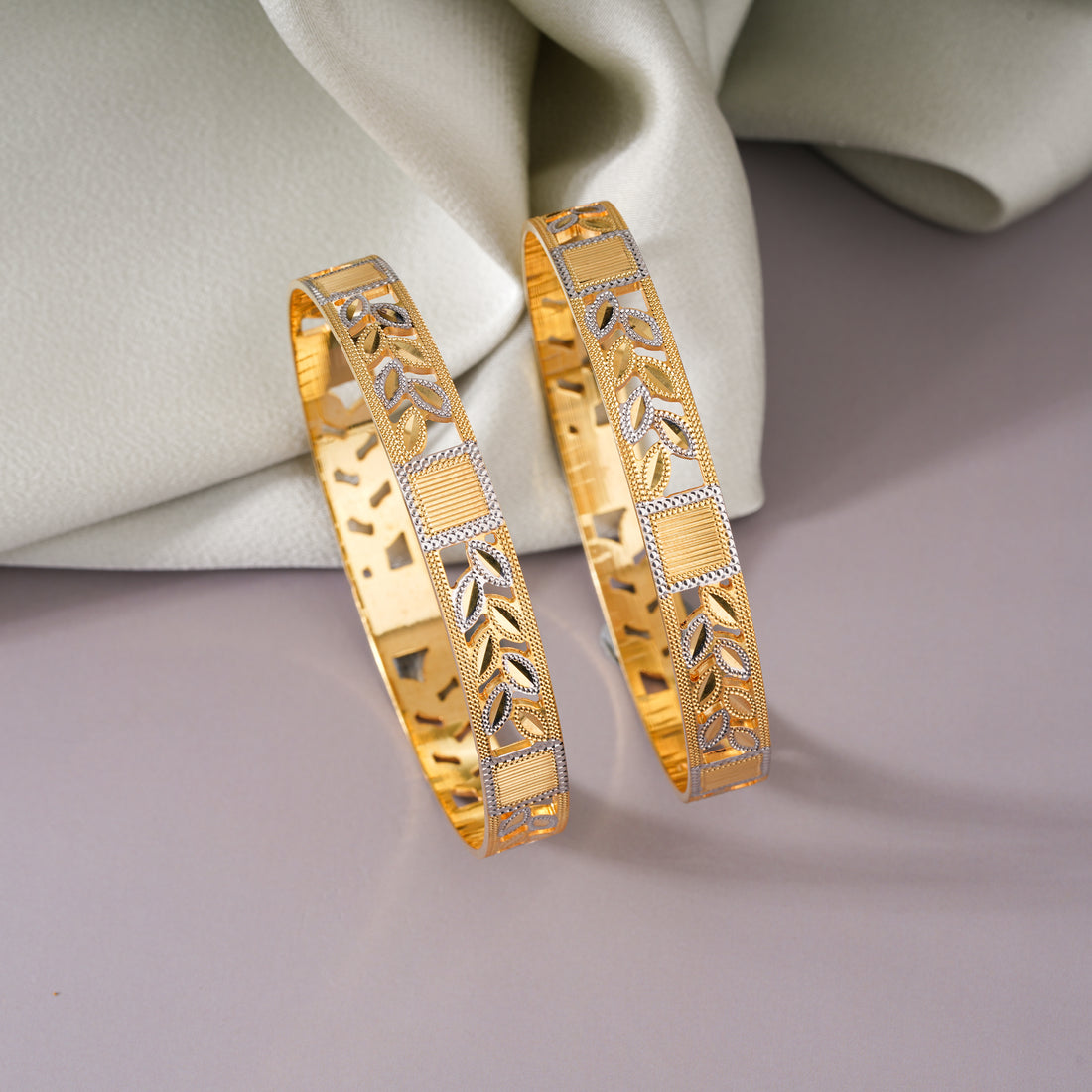 Karina 2 pcs Bangles
