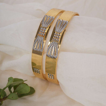 Diamond Cut Pattern Bangles