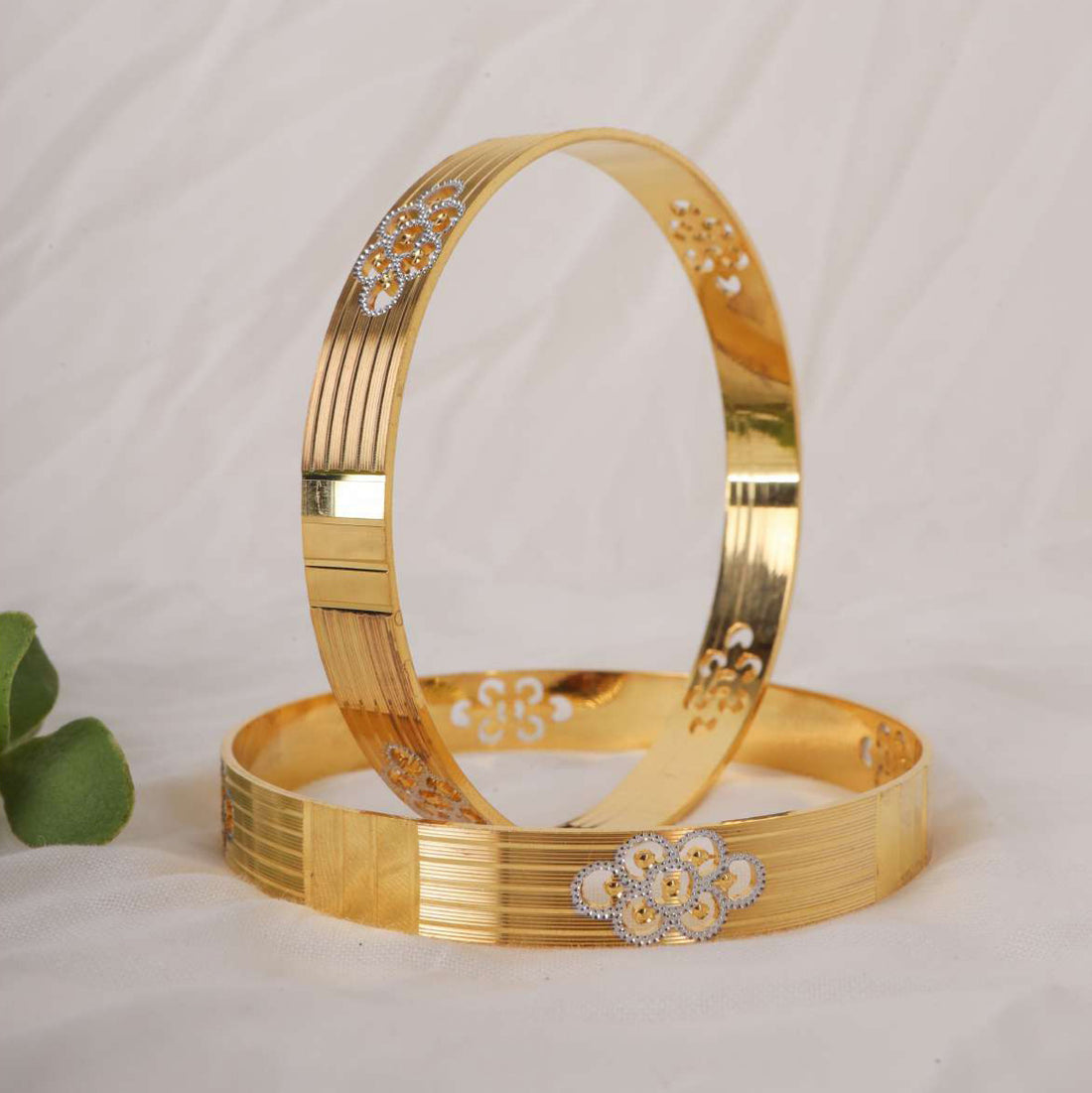 Dreamy Floral Bangles